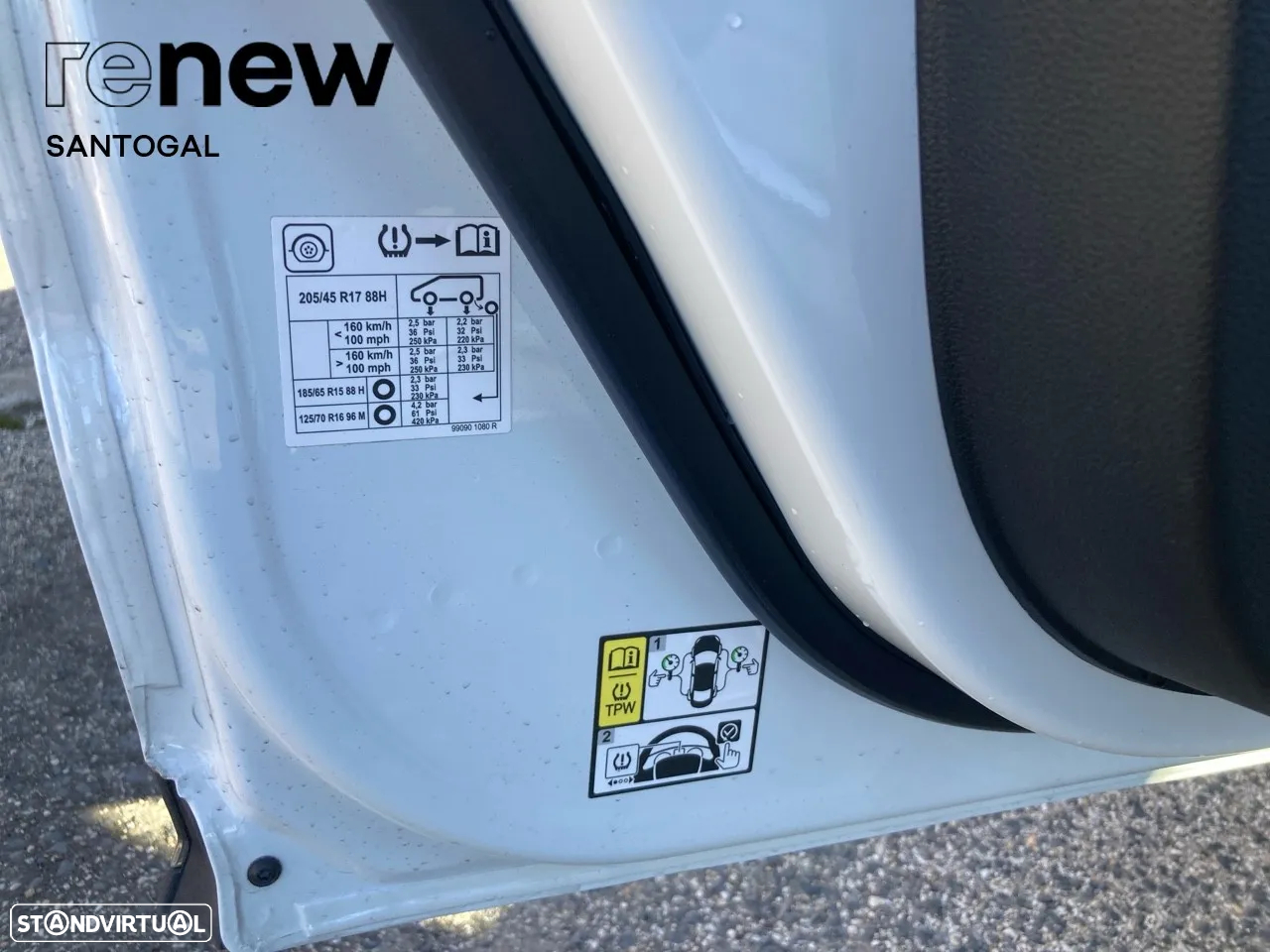 Renault Clio 1.0 TCe Techno Bi-Fuel - 15
