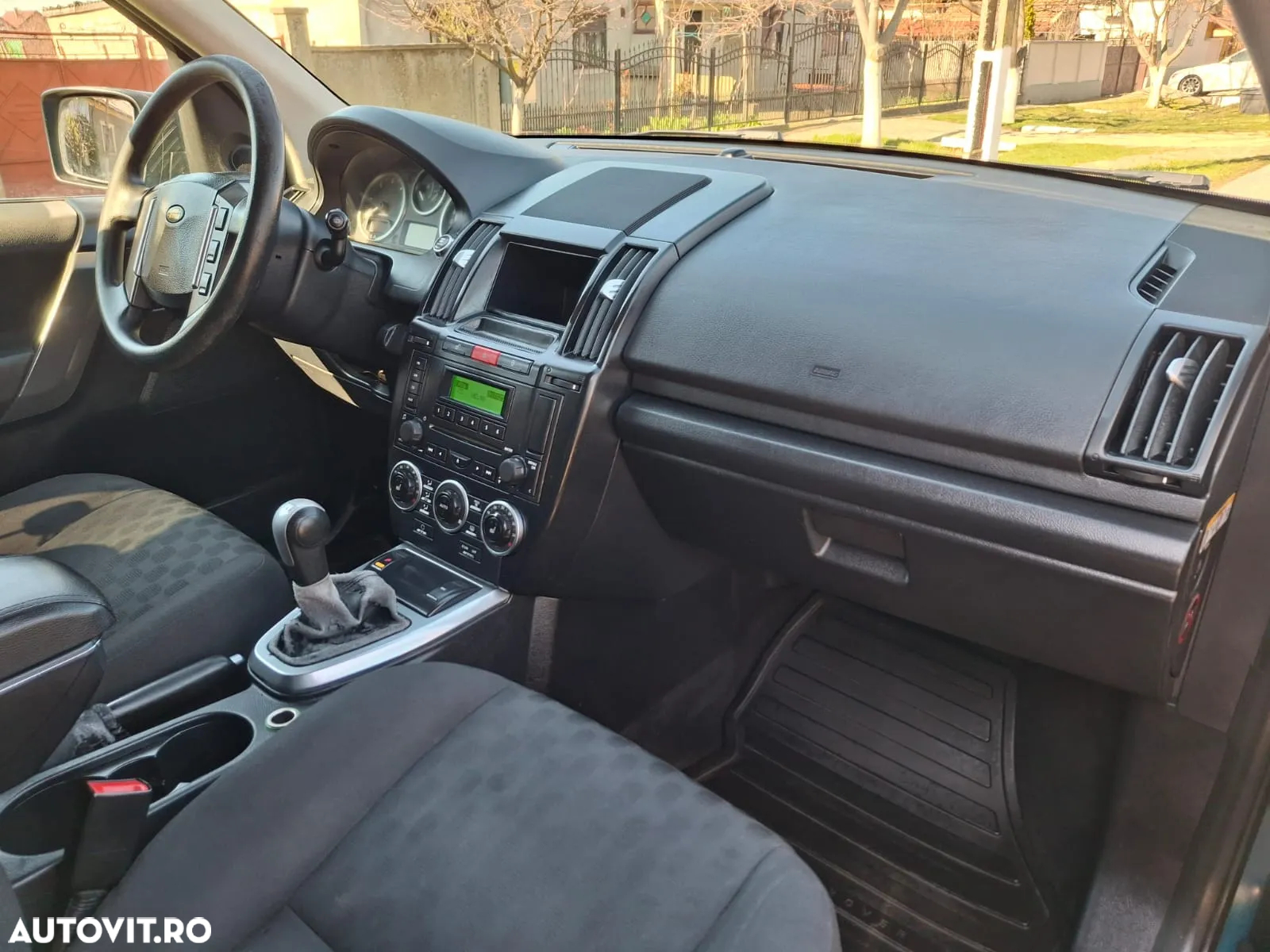 Land Rover Freelander 2 2.2 TD4 S - 8
