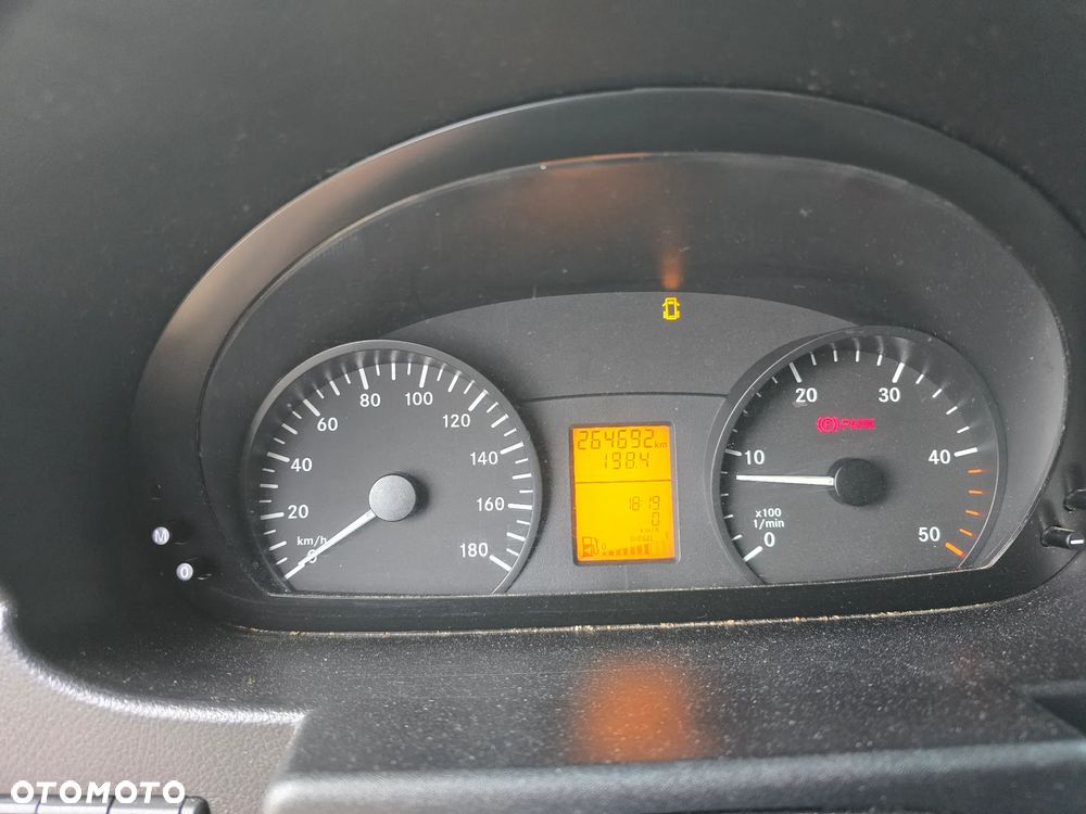 Mercedes-Benz Sprinter - 17