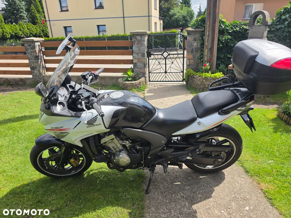 Honda CBF - 3