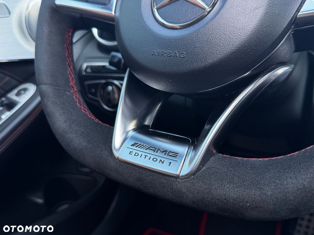 Mercedes-Benz Klasa C AMG 63 S AMG Speedshift 7G-MCT Edition 1 - 26