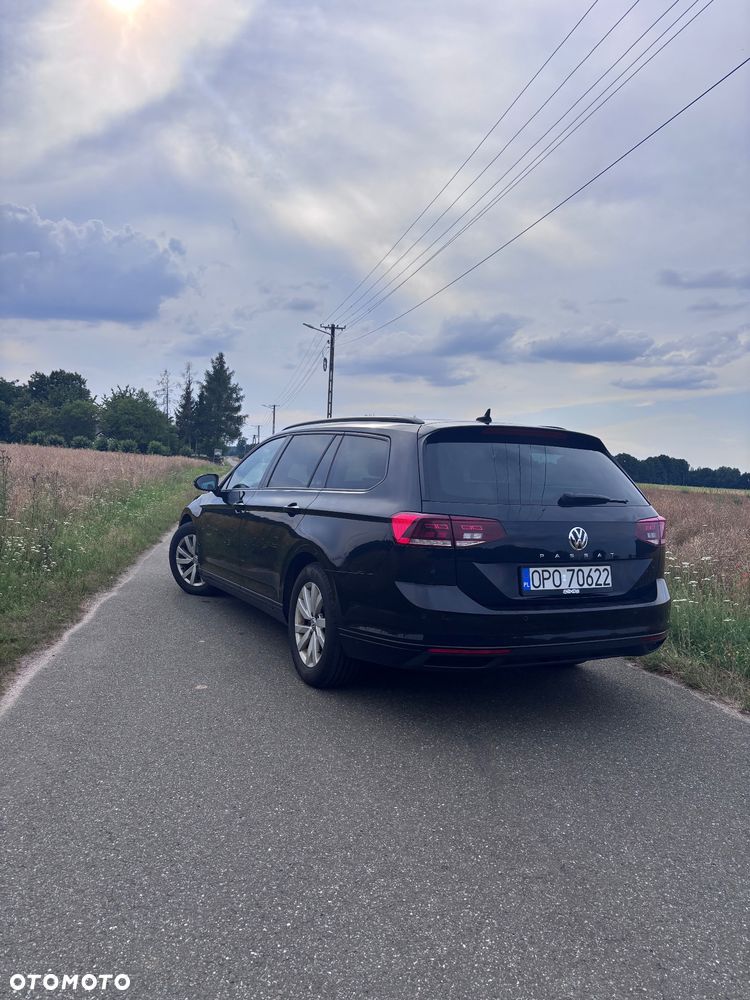Volkswagen Passat 2.0 TDI EVO Business - 6