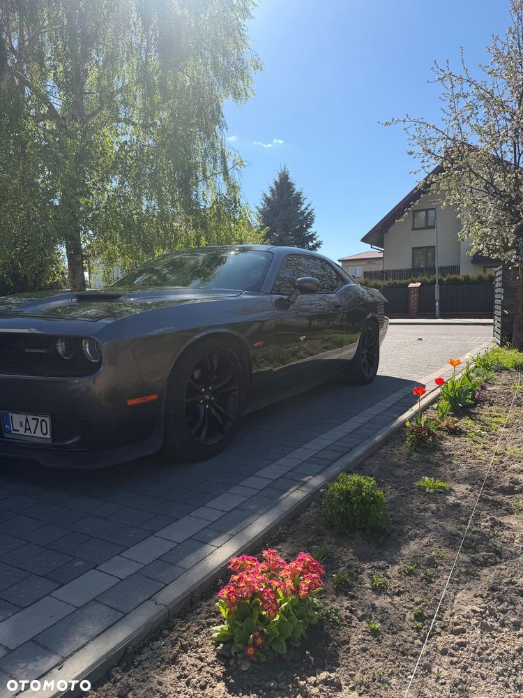 Dodge Challenger 3.6 SXT - 3