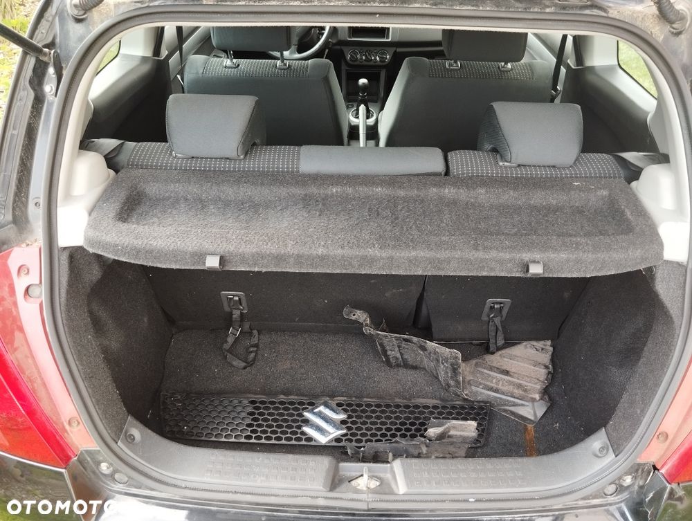 Suzuki Swift - 6
