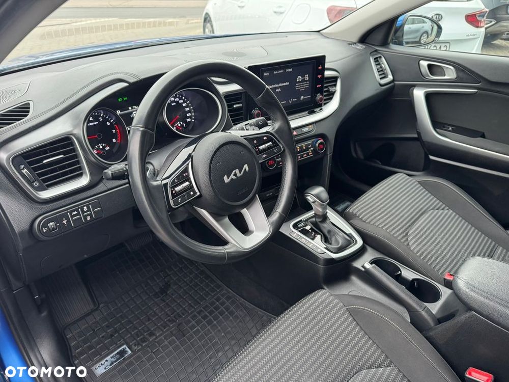 Kia Ceed 1.5 T-GDI M DCT - 9