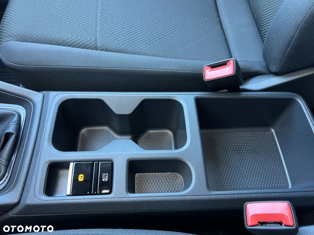 Ford Transit Connect - 32