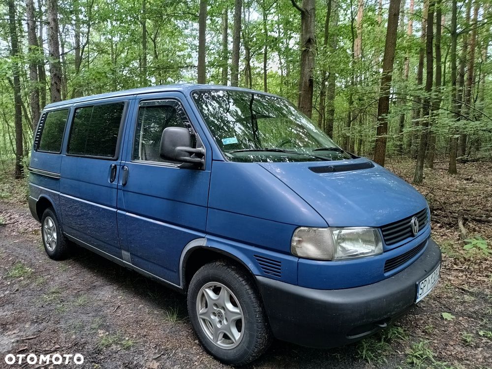Volkswagen Caravelle - 18