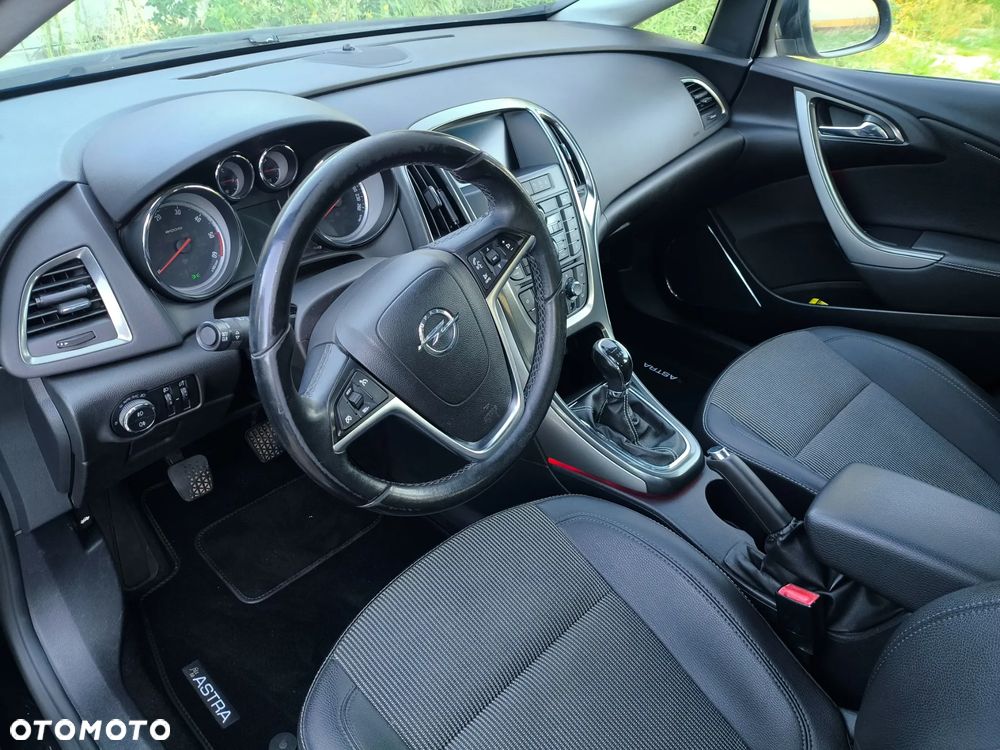 Opel Astra IV 1.7 CDTI Cosmo - 15