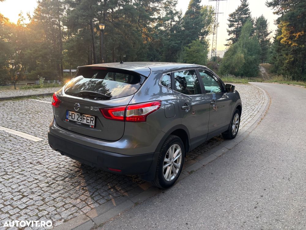 Nissan Qashqai - 4