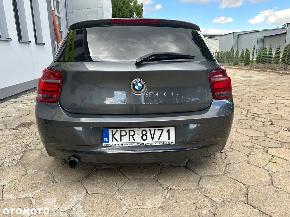 BMW Seria 1 - 12