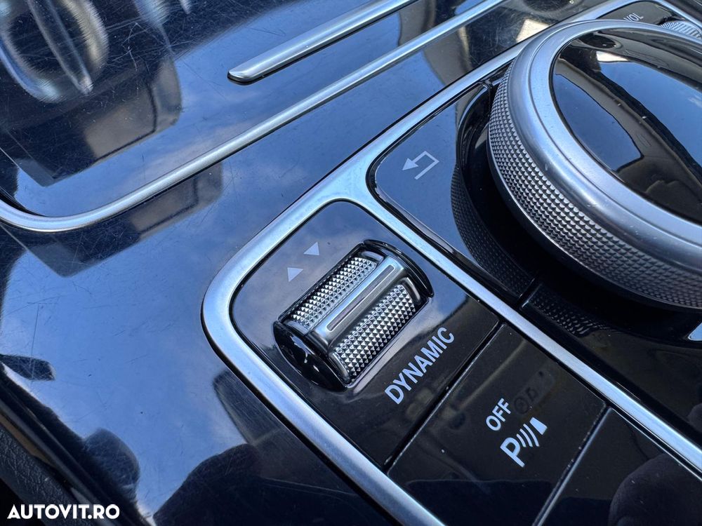 Mercedes-Benz C 200 9G-TRONIC - 23