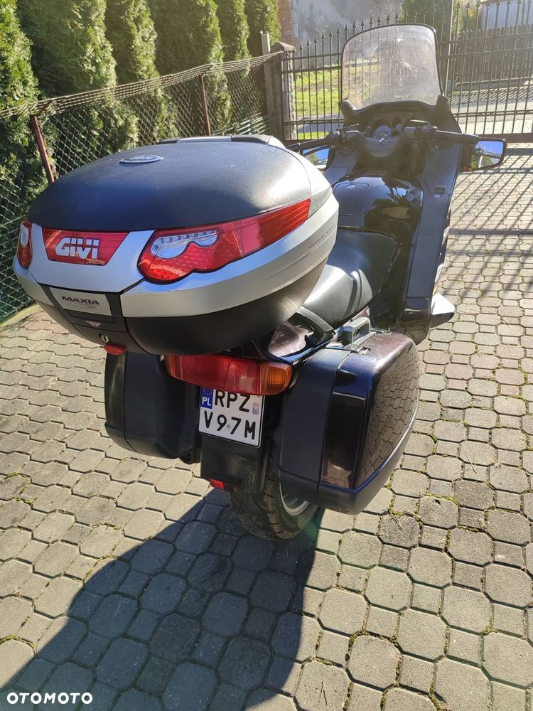 Honda ST - 6
