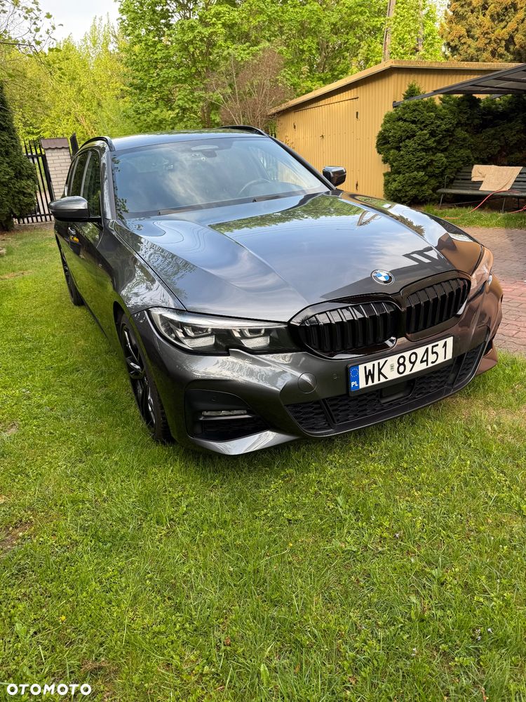 BMW Seria 3 320d xDrive mHEV - 2
