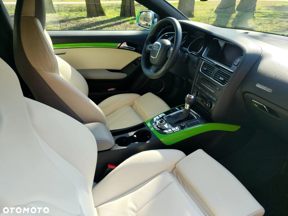 Audi RS5 Coupé - 11