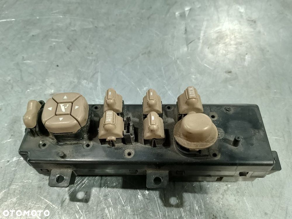 PRZEŁĄCZNIK SZYB LUSTEREK JEEP GRAND CHEROKEE WJ 30505L  5HB63XT5AA 3.1 TD - 5