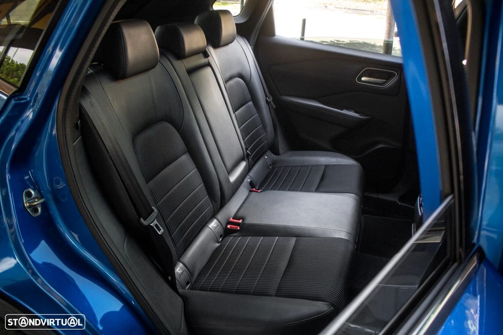 Nissan Qashqai 1.3 DIG-T MHEV Xtronic Tekna - 33