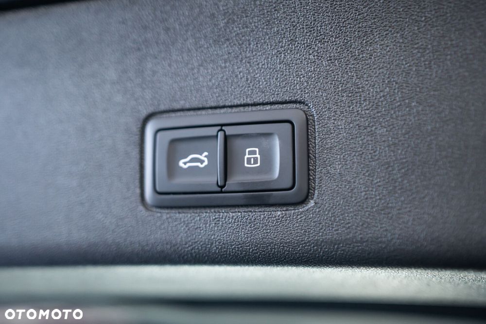 Audi Q3 Sportback - 9