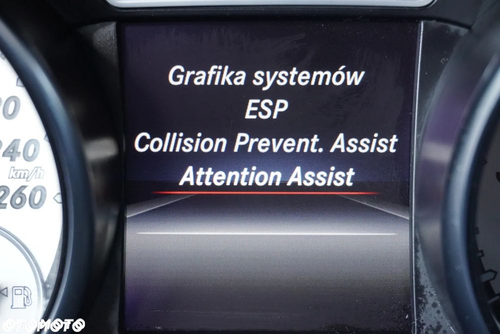 Mercedes-Benz CLA 200 Peak Edition - 31