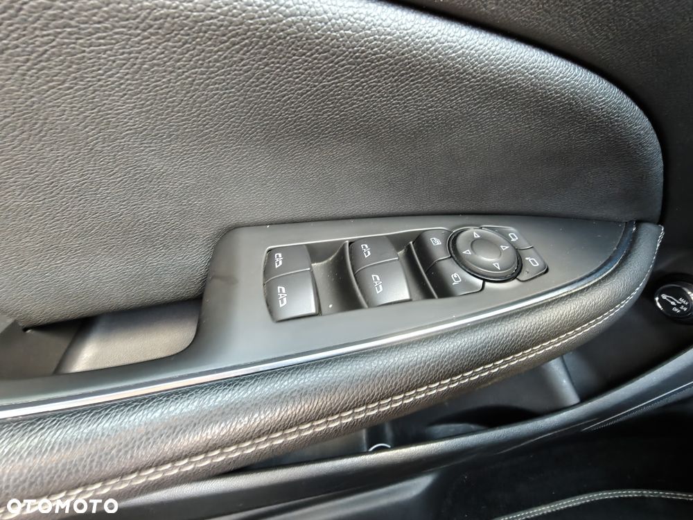 Opel Insignia 2.0 BiTurbo D 4x4 Automatik GSI - 26