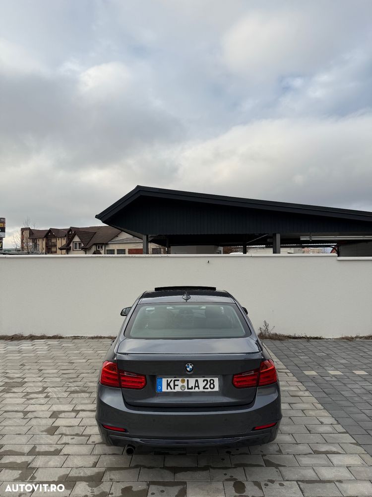 BMW Seria 3 318d - 5