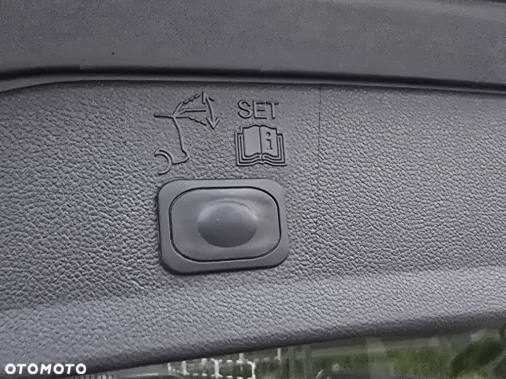 Ford Kuga 1.6 EcoBoost FWD Titanium Plus ASS - 18