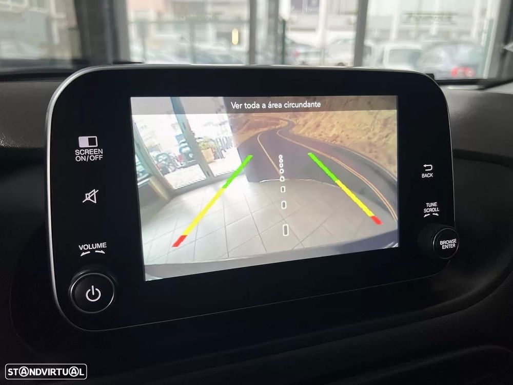 Fiat Tipo Station Wagon 1.3 M-Jet Lounge - 13