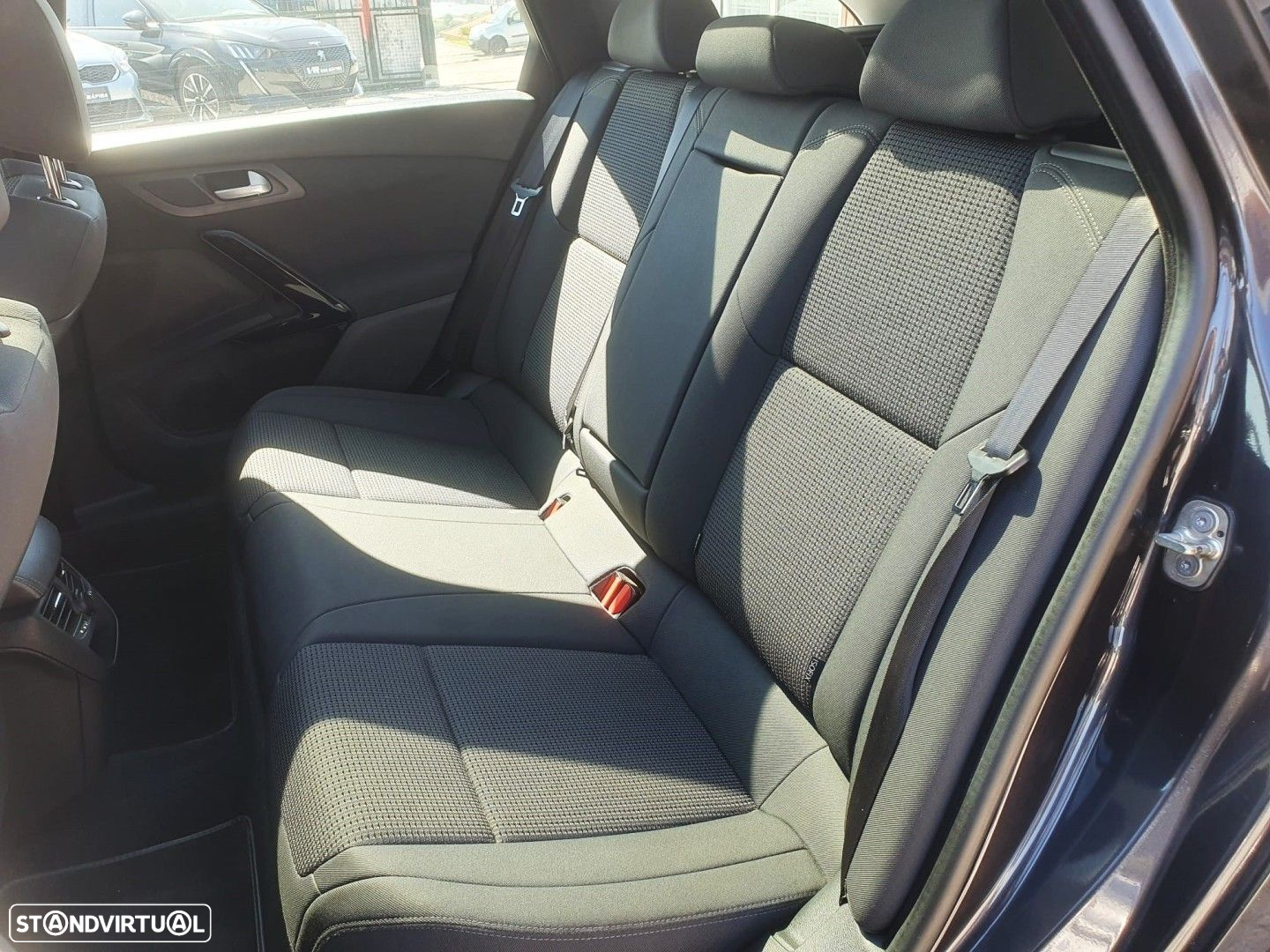 Peugeot 508 SW 2.0 BlueHDi Active - 11