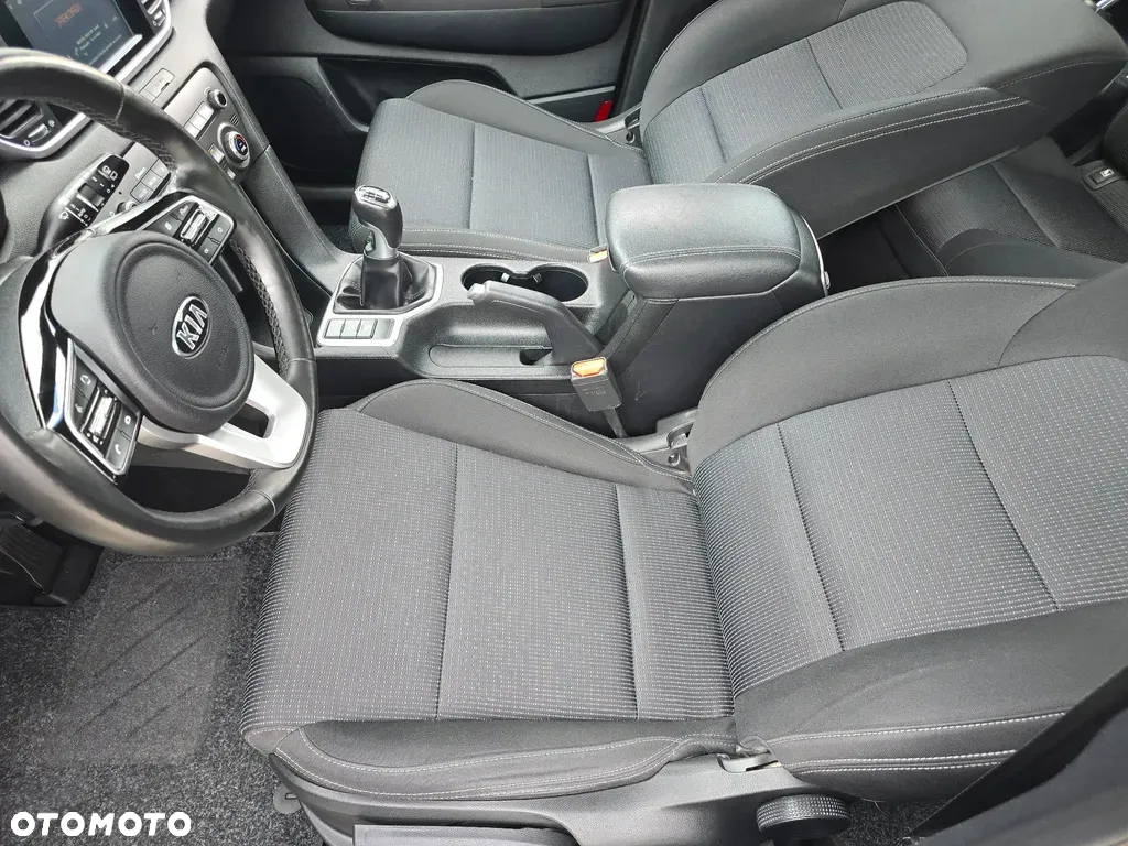 Kia Sportage 1.6 GDI L Business Line 2WD - 23