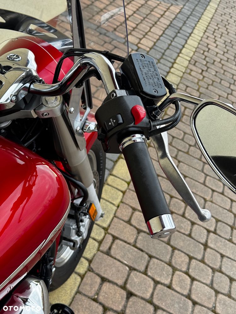 Yamaha XVS - 17