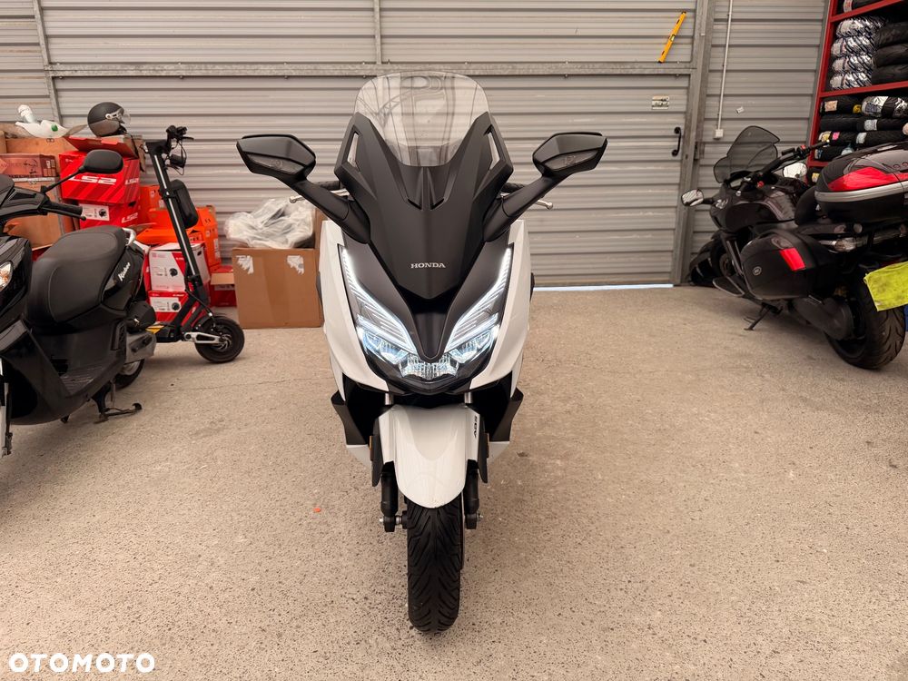 Honda NSS - 15