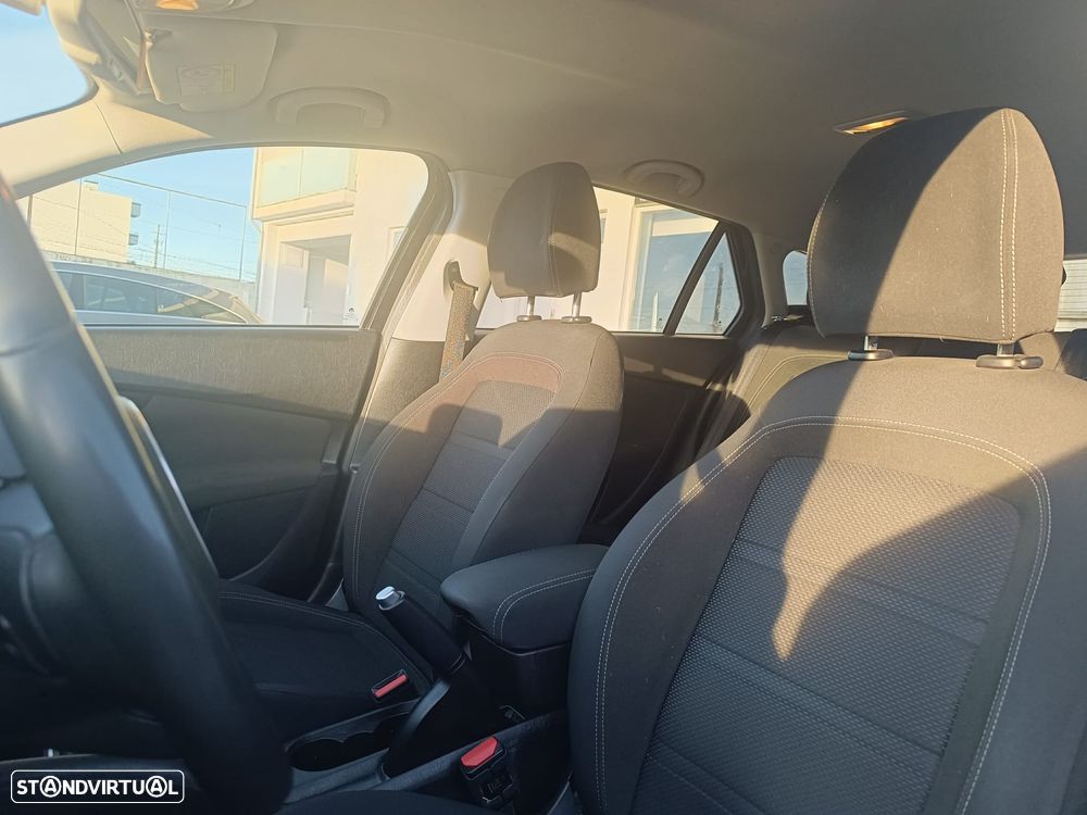 Fiat Tipo Station Wagon 1.3 M-Jet Lounge Tech - 11