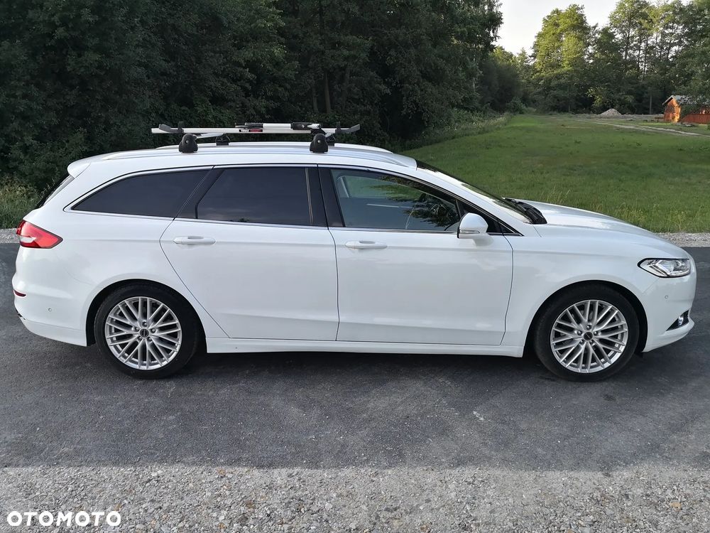 Ford Mondeo 2.0 TDCi STart-Stopp PowerShift-Aut Titanium - 4