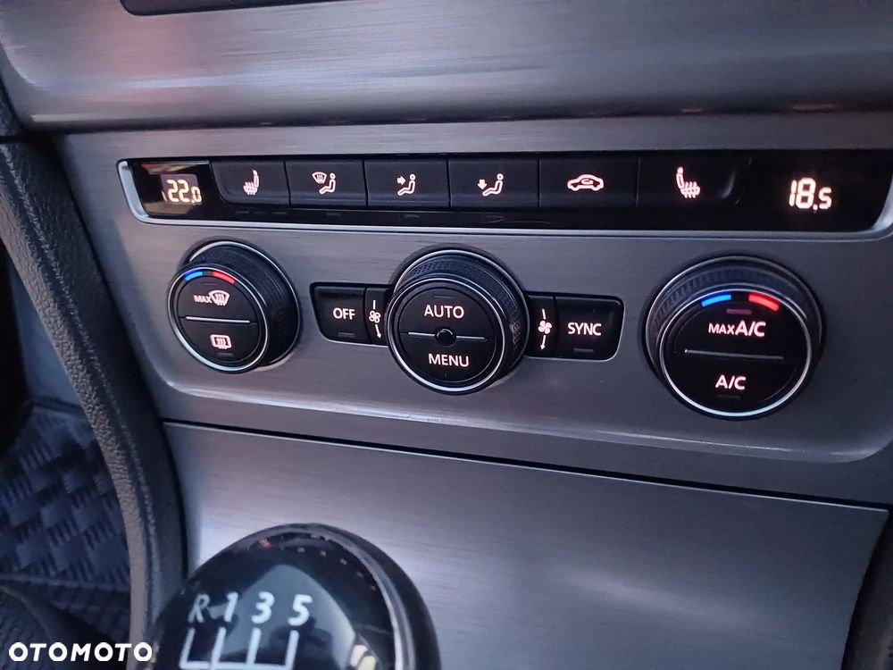 Volkswagen Golf 1.6 TDI (BlueMotion Technology) Comfortline - 34