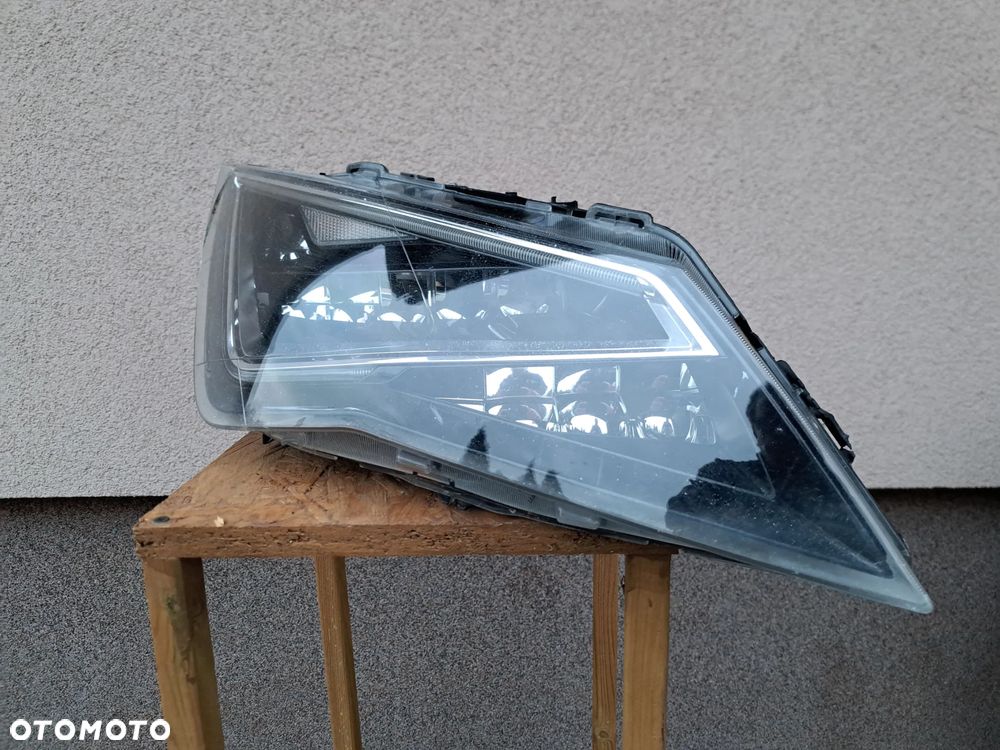 SEAT LEON III 5F lampa prawa przód full led - 1