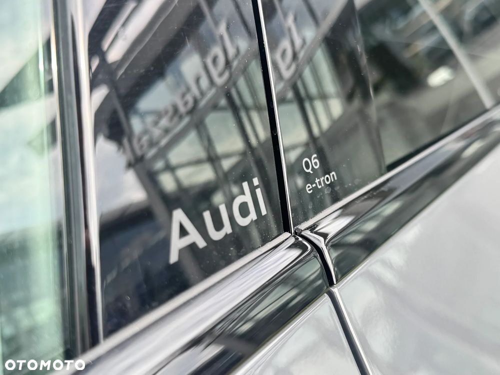 Audi Q6 e-tron - 10