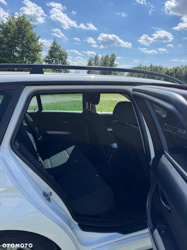 BMW Seria 3 320d - 8