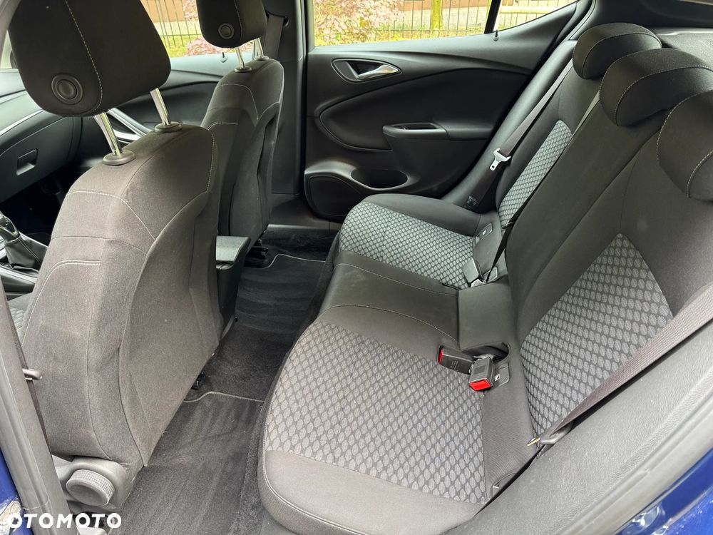Opel Astra 1.2 T Edition S&S - 14