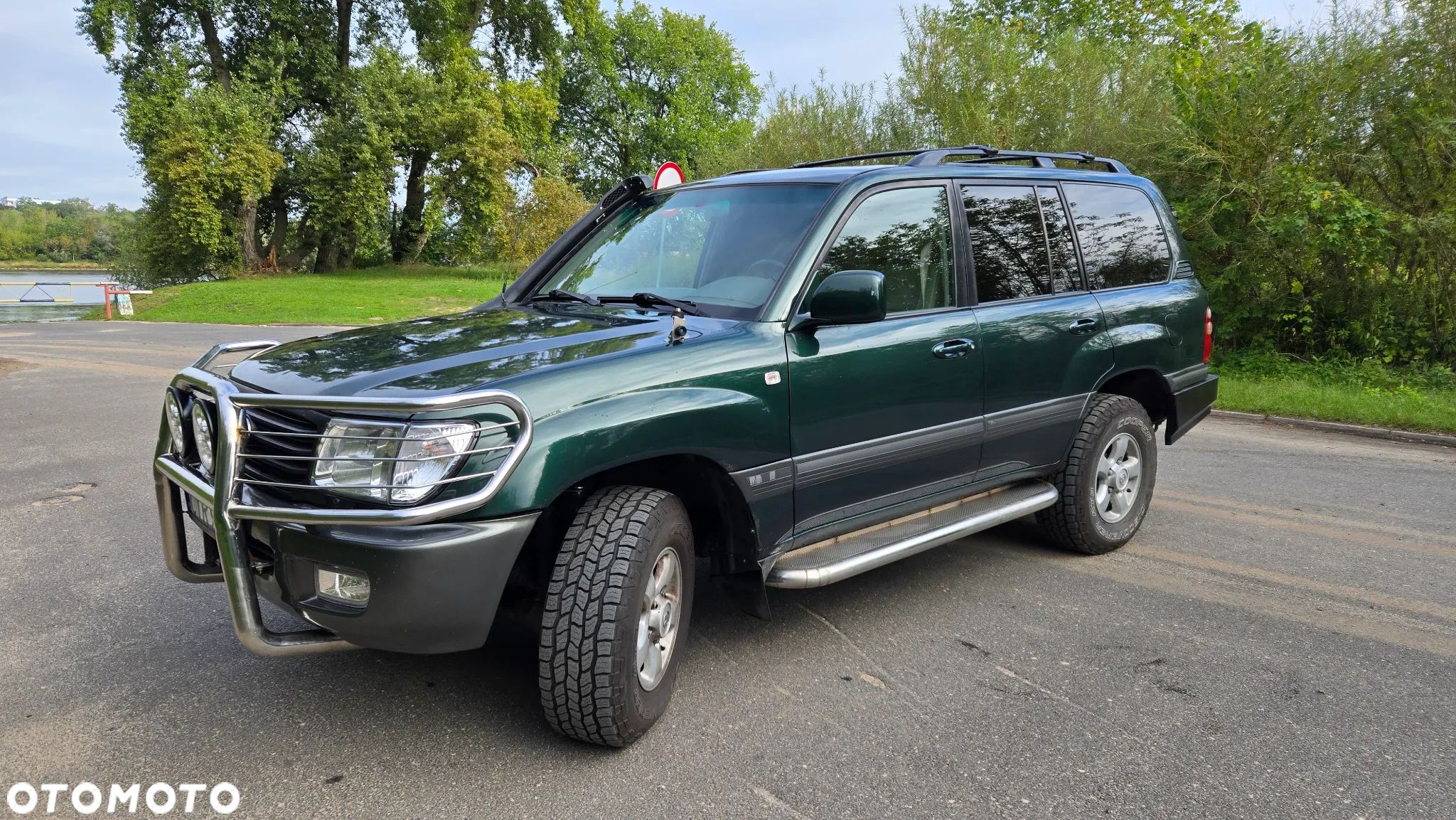 Toyota Land Cruiser 4.7 V8 - 1
