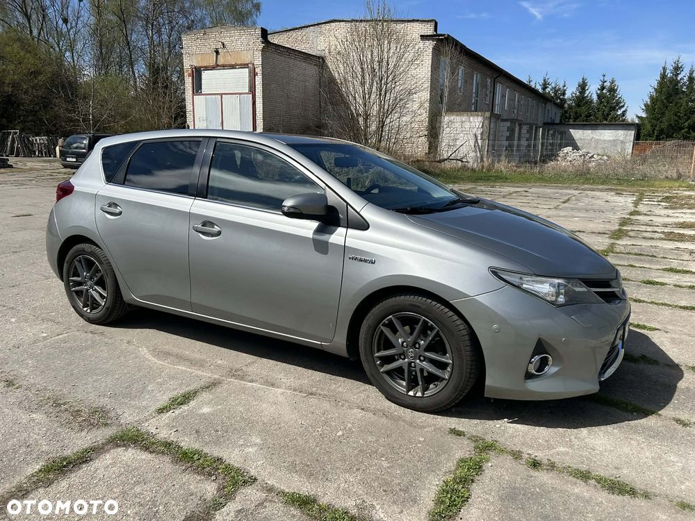 Toyota Auris - 2