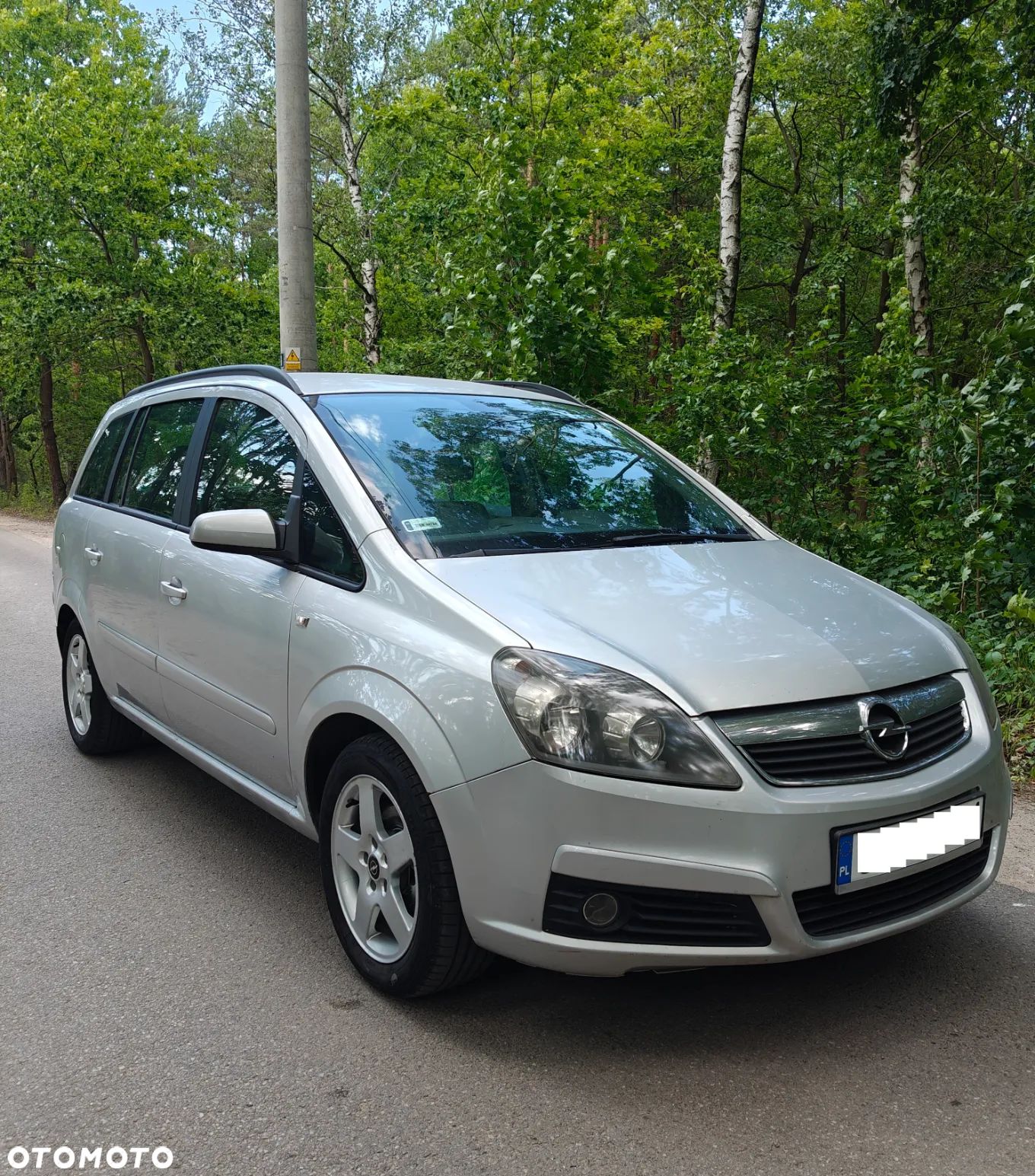 Opel Zafira 1.8 16V Elegance - 1