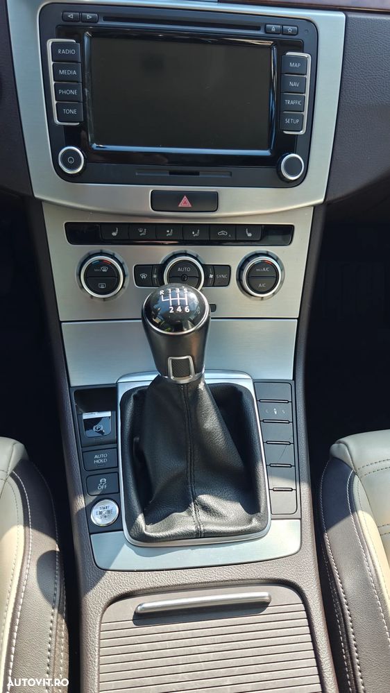 Volkswagen Passat CC - 21