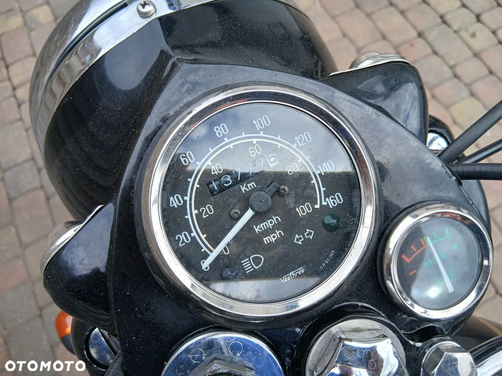 Royal Enfield Bullet - 4