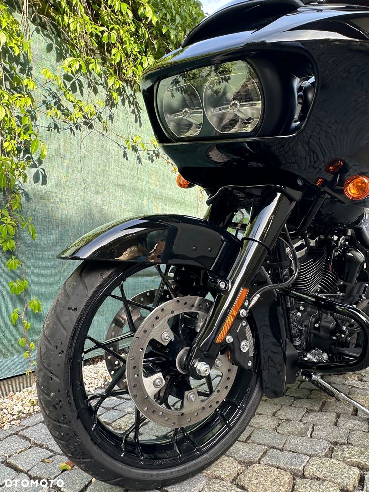 Harley-Davidson Touring Road Glide - 6