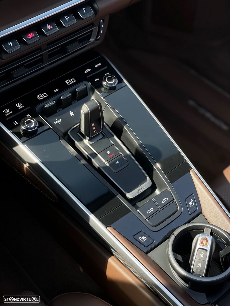 Porsche 911 (992) Targa 4S PDK - 19