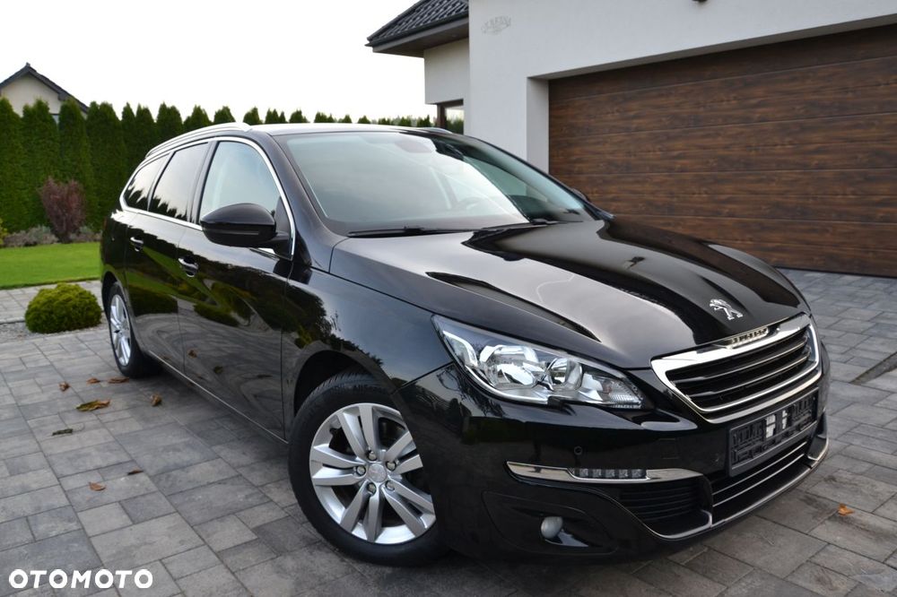 Peugeot 308 2016