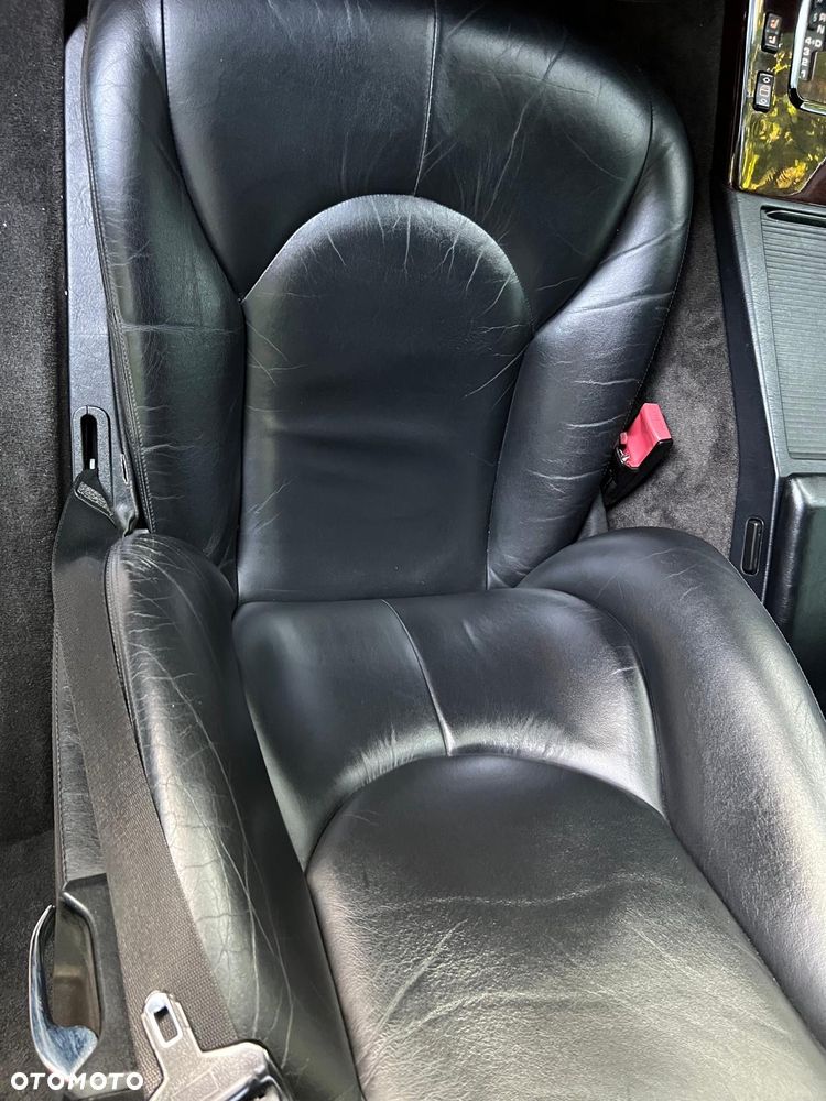 Mercedes-Benz SL - 19