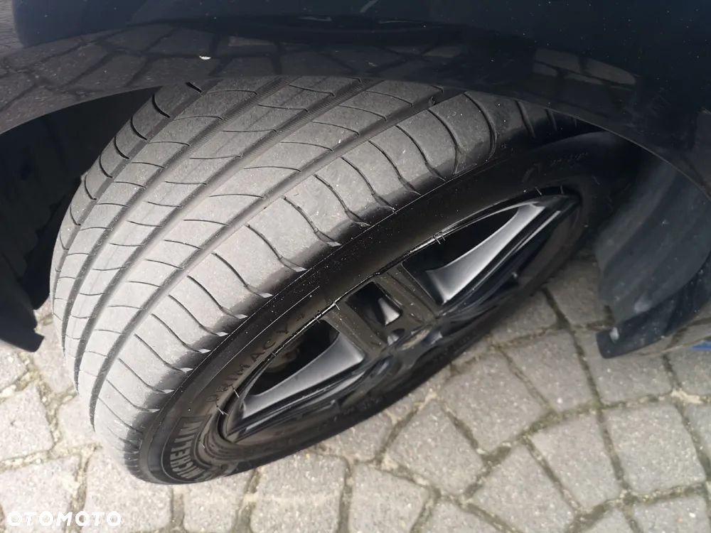 Peugeot 208 Allure - 31