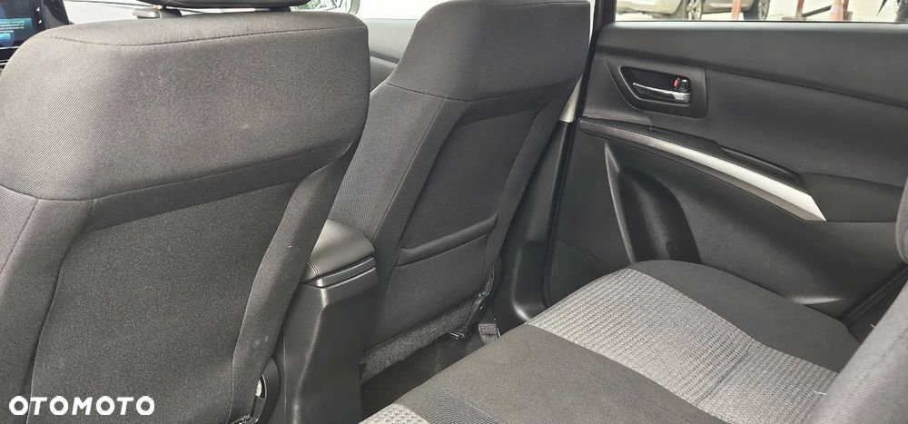 Suzuki SX4 S-Cross - 27