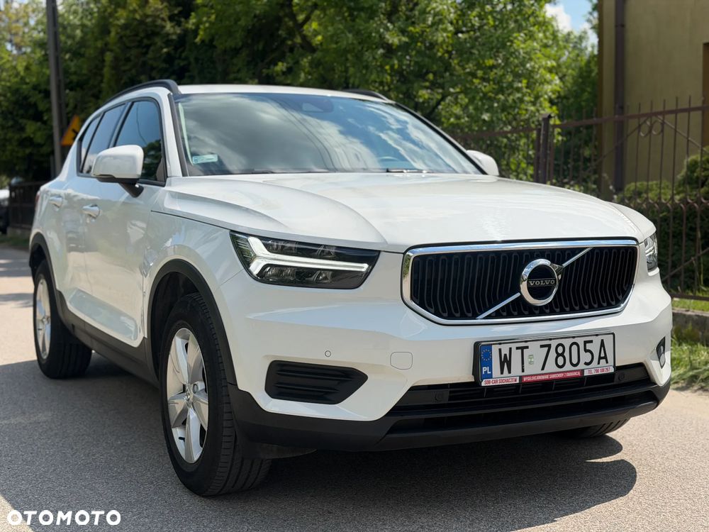 Volvo XC 40 T3 Momentum - 3