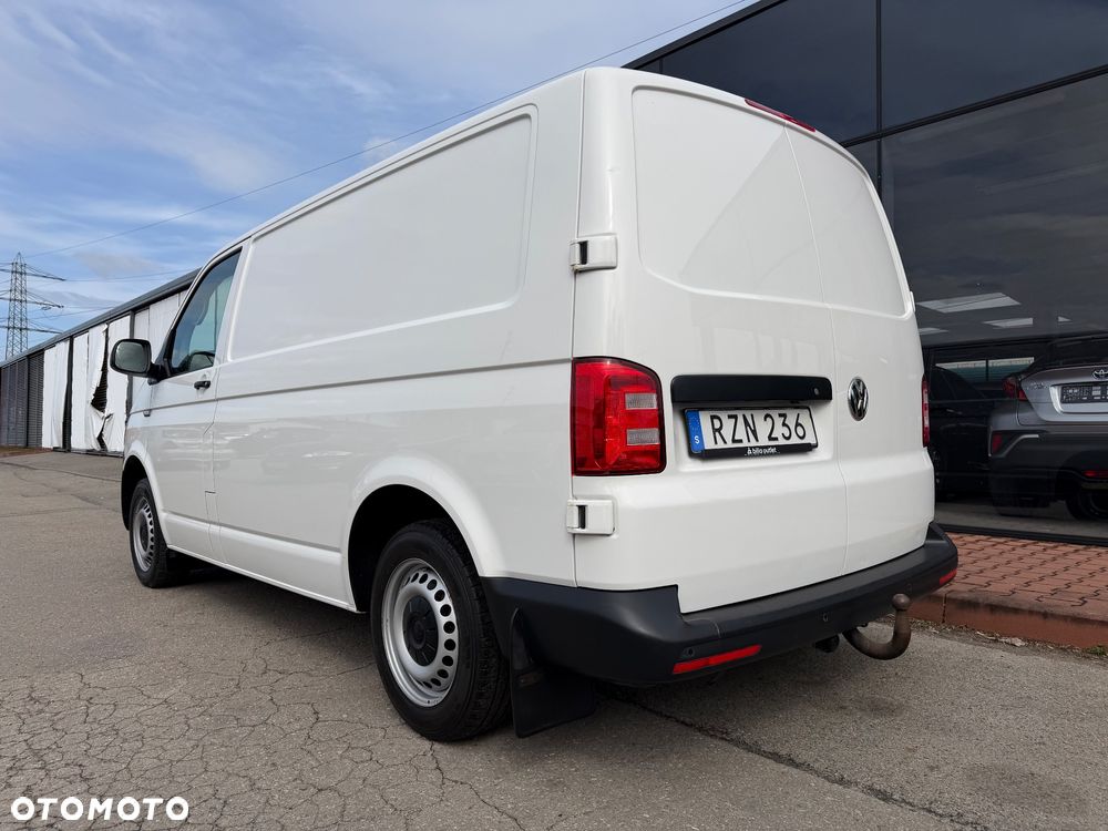 Volkswagen Transporter T6 - 16